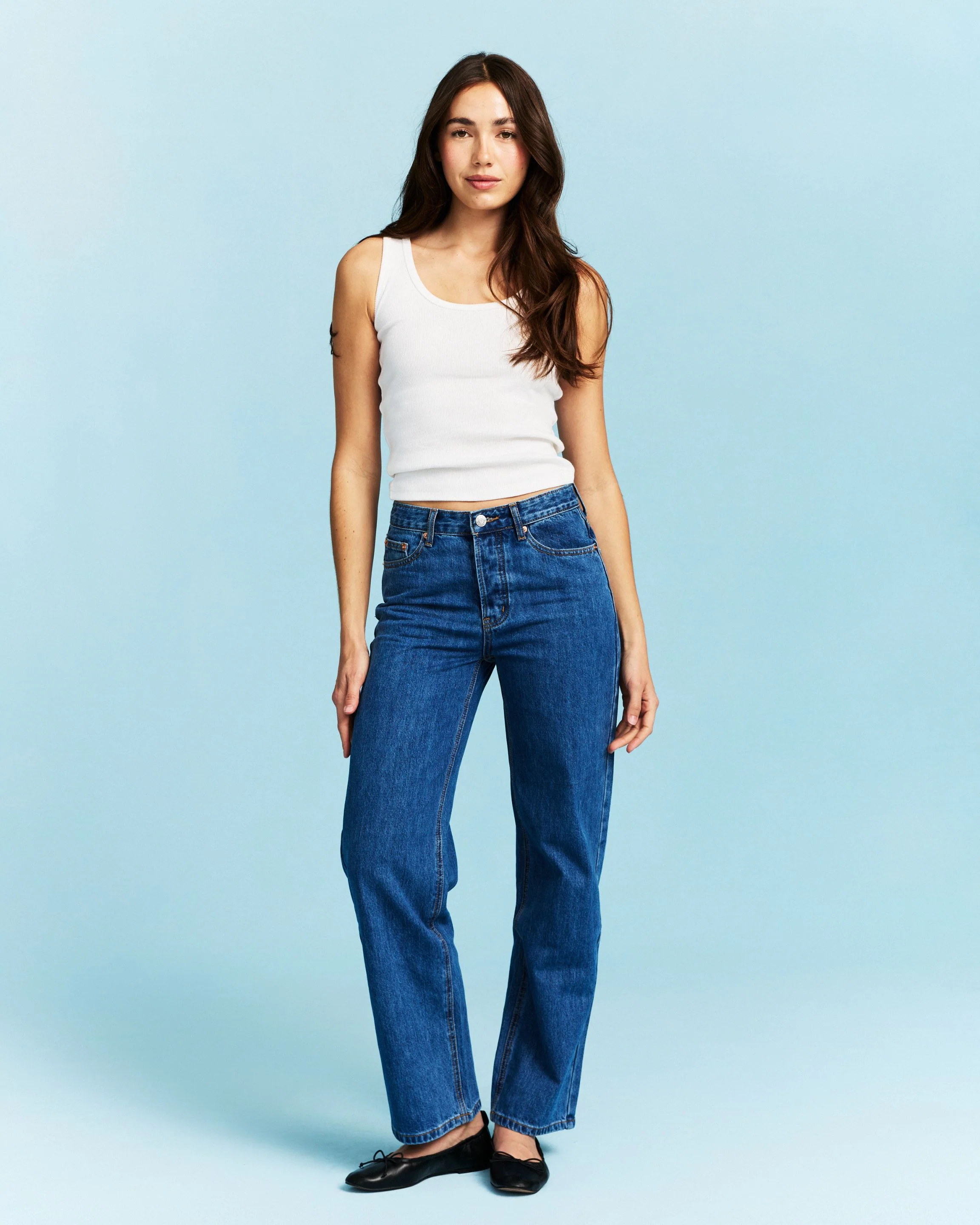 Classic Straight Jeans - Medium Wash - Image 2