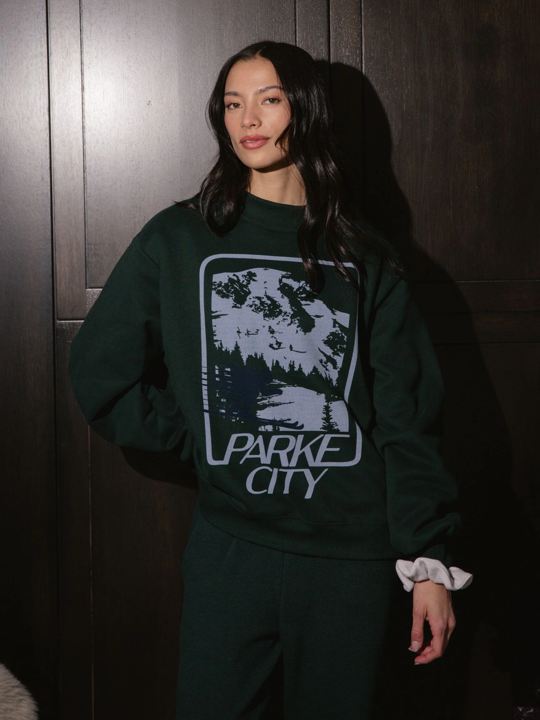 Parke Sport Graphic Mockneck - Forest - Image 2